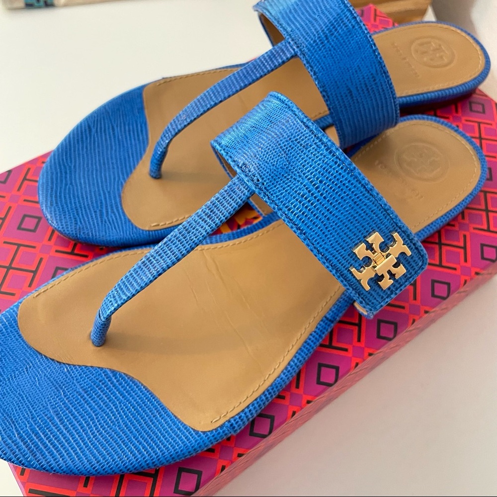 Tory Burch Kira thong sandal size 8.5 bright tropical blue